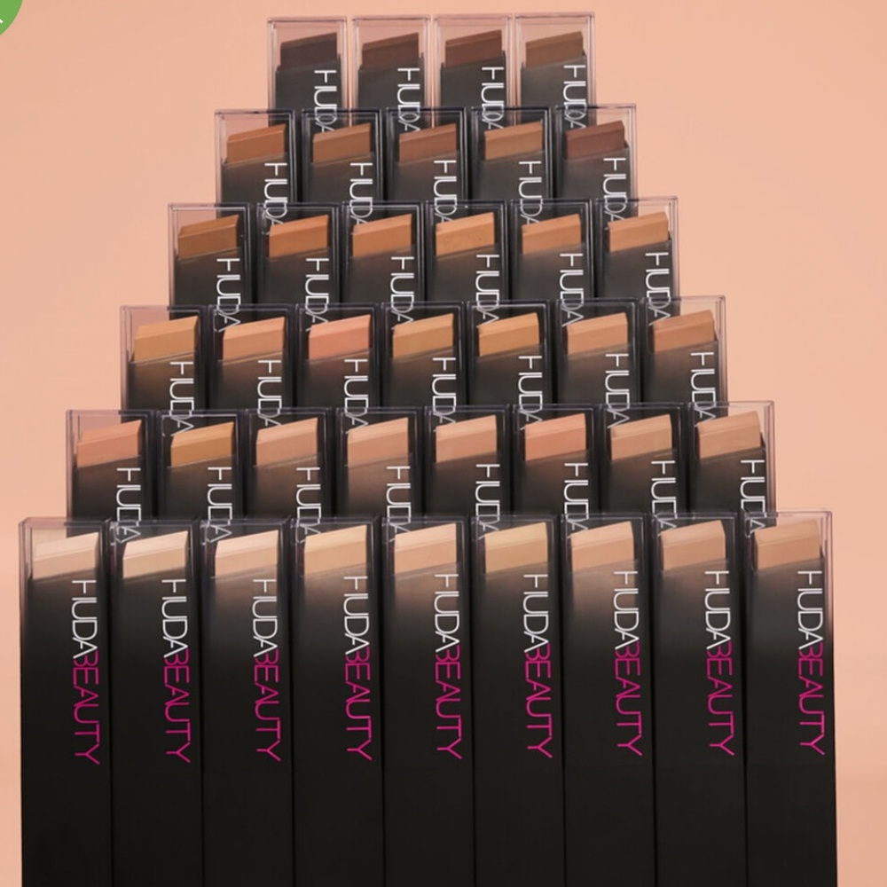 ⚡️💕Huda Beauty Angel Food Foundation Stick - Picture 6 of 8